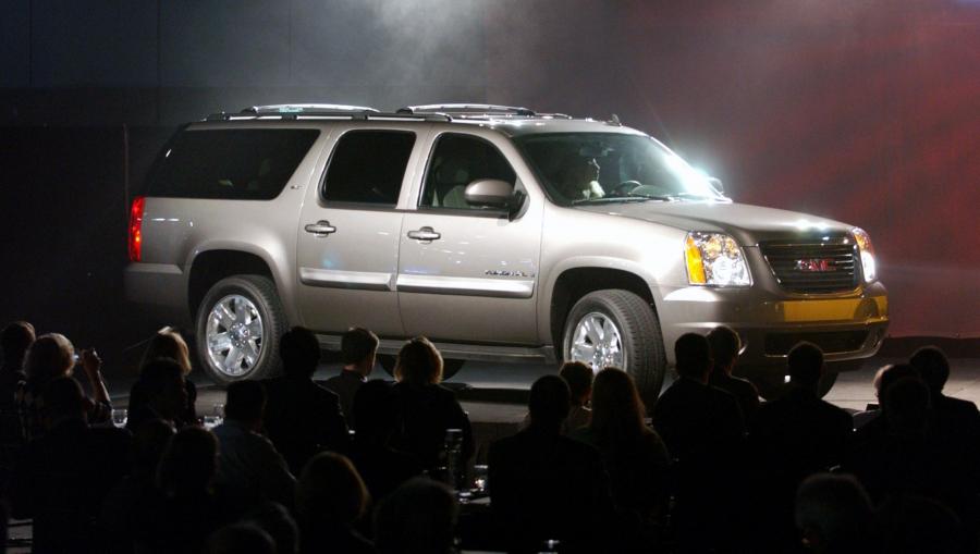  GMC Yukon XL 2007 года  (фото 2 из 7)